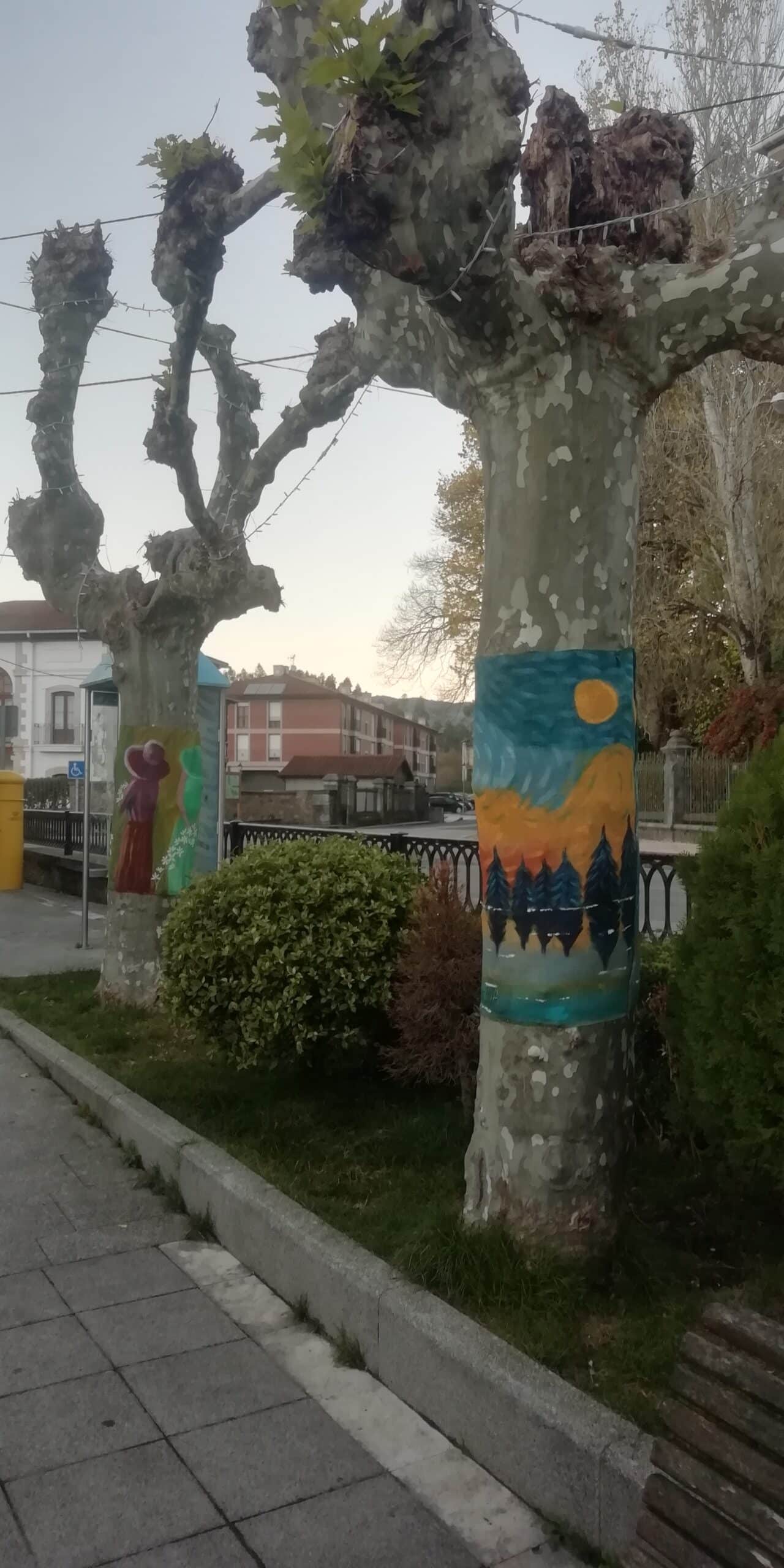 Painted trees in Carranza
